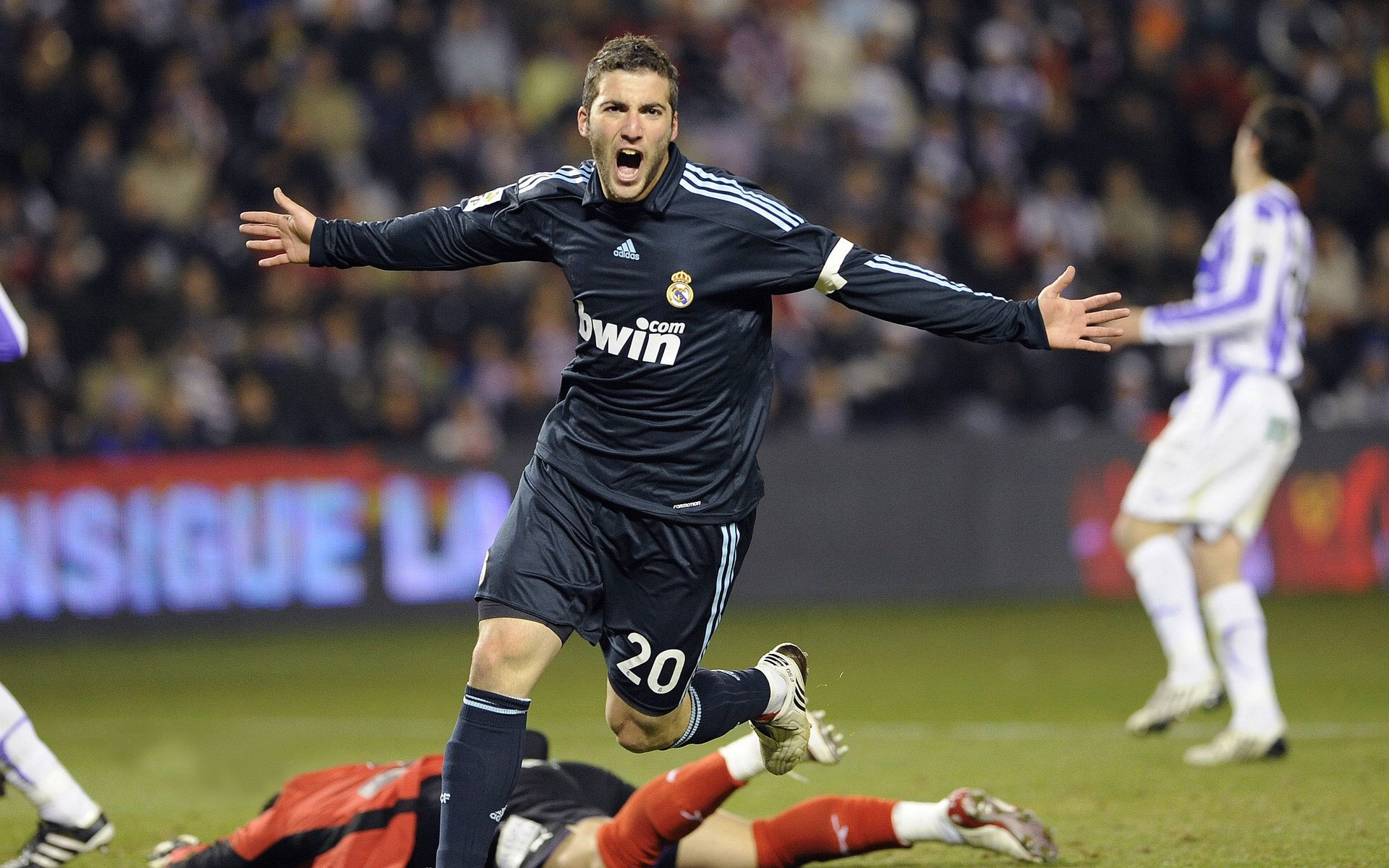 VALORANT 战队阵容优化进行中，valorant战绩